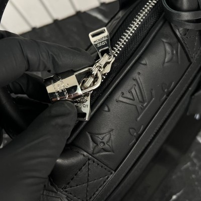 Louis Vuitton Porte Documents