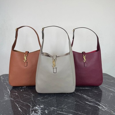 Saint Laurent LE 5 A 7 Supple Large