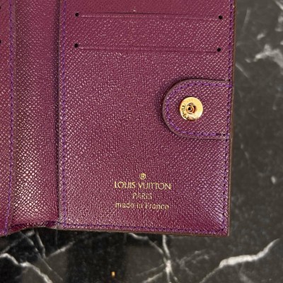 Louis Vuitton Lisa Wallet