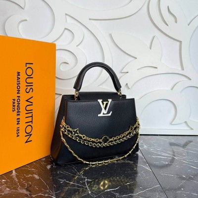 Louis Vuitton Capucines BB