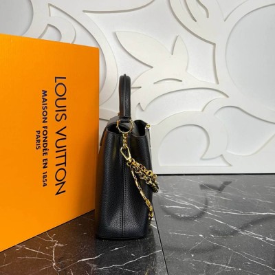 Louis Vuitton Capucines BB