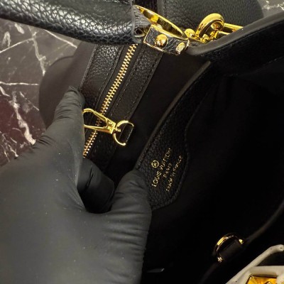Louis Vuitton Capucines BB