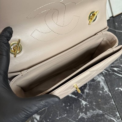 Chanel Coco Medium Handle Bag