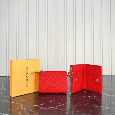 Louis Vuitton Lisa Wallet