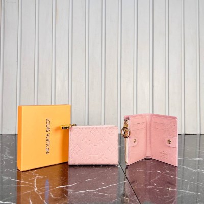 Louis Vuitton Lisa Wallet