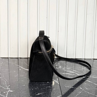 Loro Piana Pocket Bag Medium