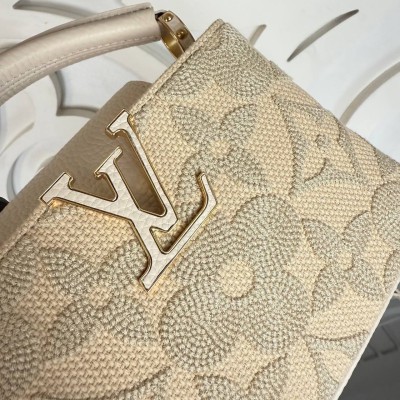 Louis Vuitton Capucines Mini