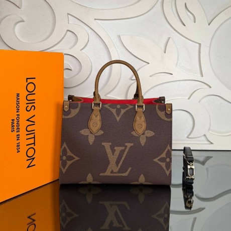 Louis Vuitton OnTheGo PM