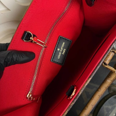 Louis Vuitton OnTheGo PM