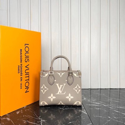 Louis Vuitton OnTheGo BB