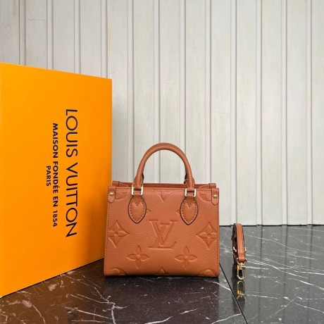 Louis Vuitton OnTheGo BB