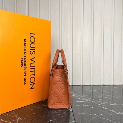 Louis Vuitton OnTheGo BB