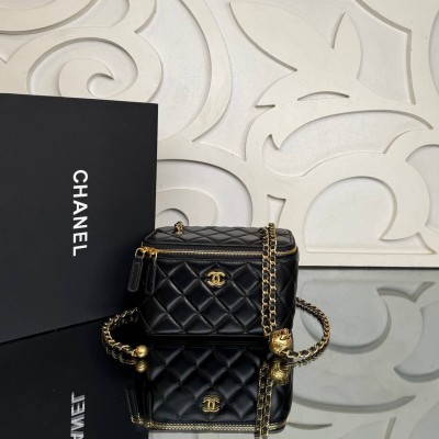 Chanel Vanity with Chain