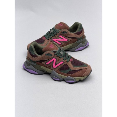 New Balance Sneakers