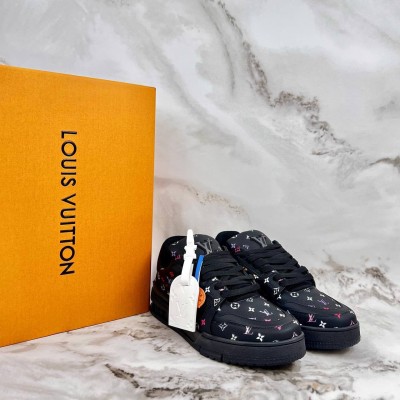Louis Vuitton Unisex Sneaker