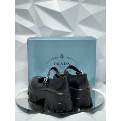 Prada Loafer Ayakkabı
