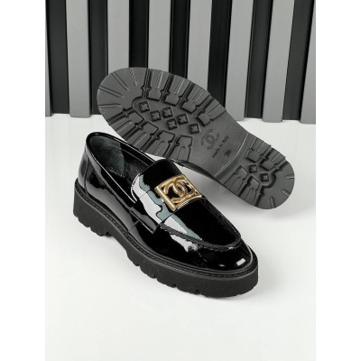 Chanel Deri Loafer