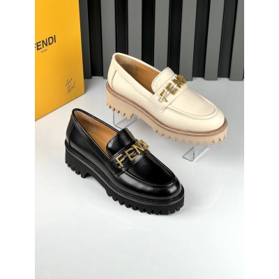 Fendi Deri Loafer