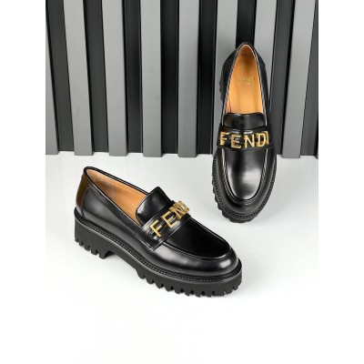 Fendi Deri Loafer
