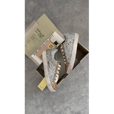 Golden Goose Sneakers
