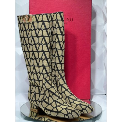 Valentino Garavani Uzun Çizme