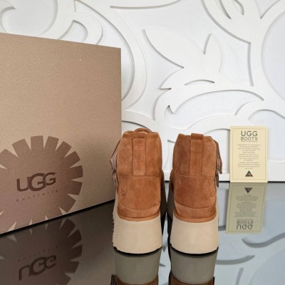 UGG Strap Bot