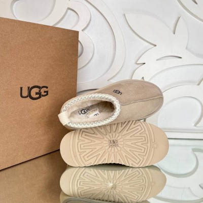 UGG Taz Slippers