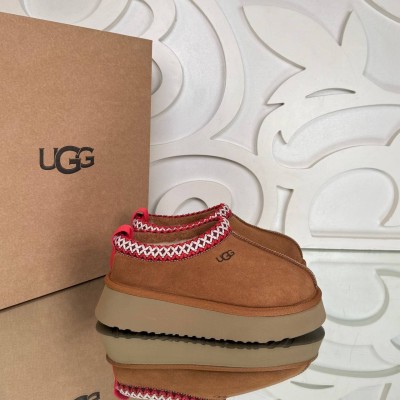 UGG Taz Slippers