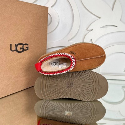UGG Taz Terlik