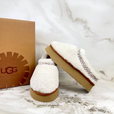 UGG Slippers