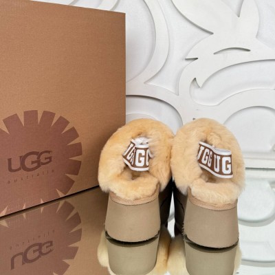 UGG Terlik