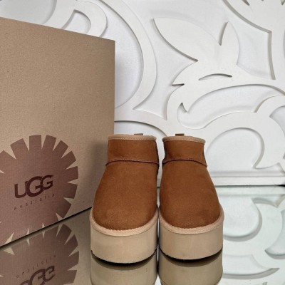 UGG Classic Ultra Mini Bot