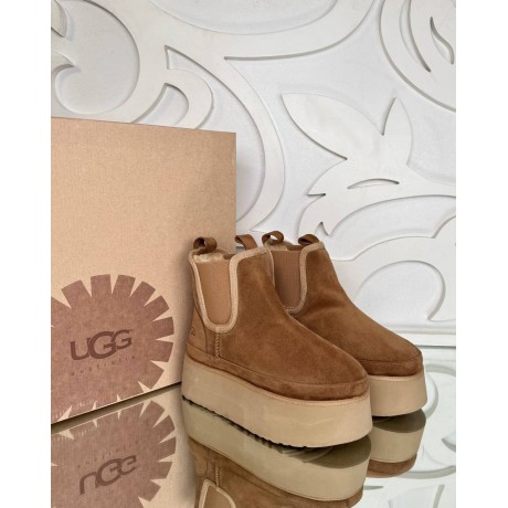 UGG Chelsea Bot