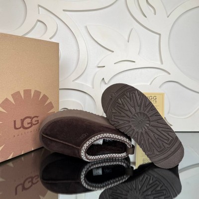 UGG Taz Slippers