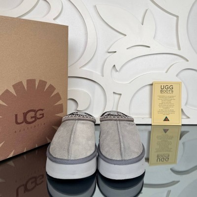 UGG Taz Slippers