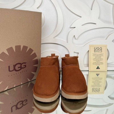 UGG Kısa Bot