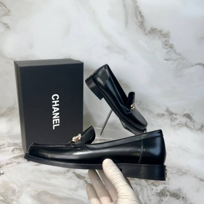 Chanel Deri Loafer