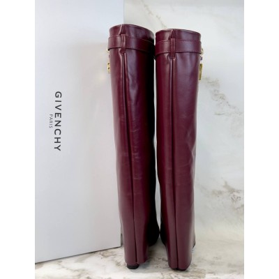 Givenchy Uzun Deri Çizme