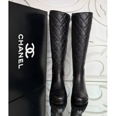 Chanel Uzun Deri Çizme