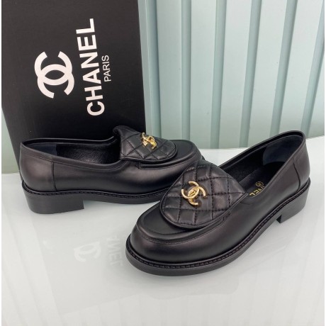 Chanel Siyah Loafer