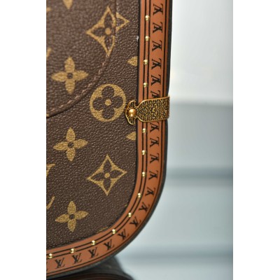 Louis Vuitton Montsouris Trunk