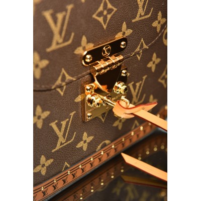 Louis Vuitton Montsouris Trunk