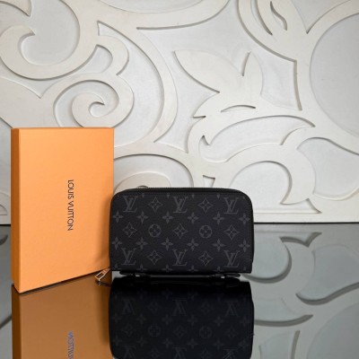 Louis Vuitton XL Wallet