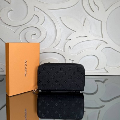 Louis Vuitton XL Wallet