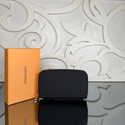 Louis Vuitton XL Wallet