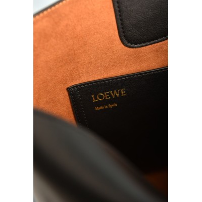 Loewe Medium Pebble Bucket Bag