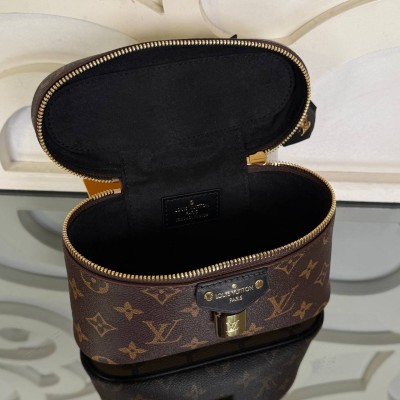 Louis Vuitton Vanity Chain Pouch