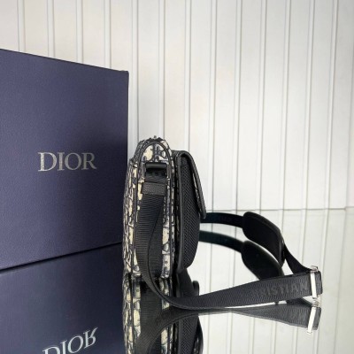 Dior 8 Bag With Strap