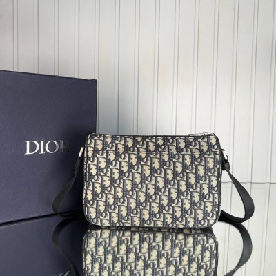 Dior 8 Bag With Strap