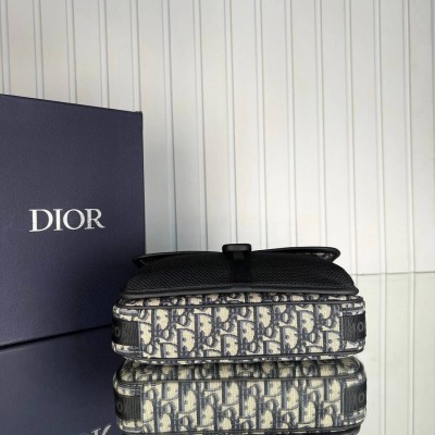 Dior 8 Bag With Strap